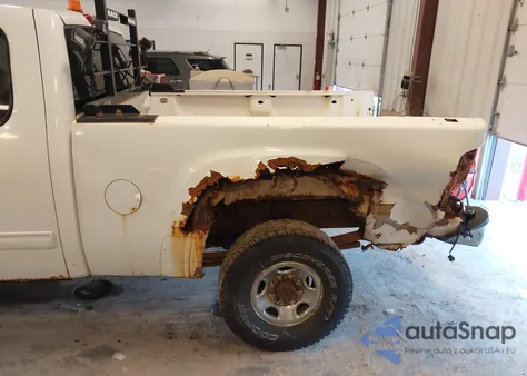 2009 GMC Sierra 2500Hd Sle from USA, damaged, VIN 1GTHK59K79E122434